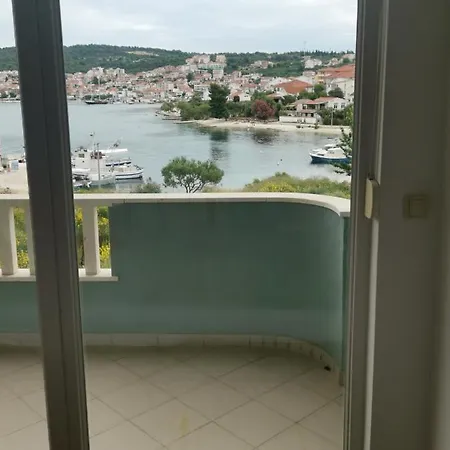 Croatika On The Trogir