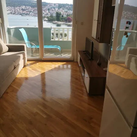 Croatika On The