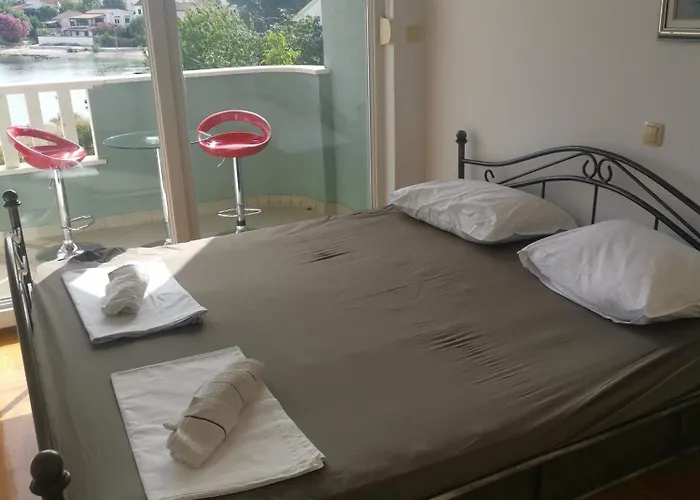 Апартаменты Croatika On The Трогир